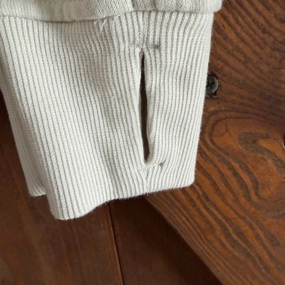 Lululemon scuba oversized half zip hoody. - Picture 3 of 3